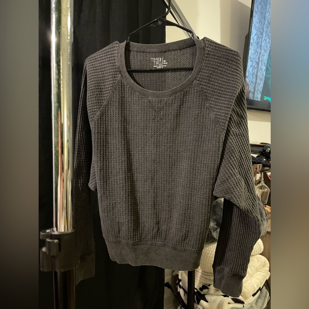 Grey waffle shirt